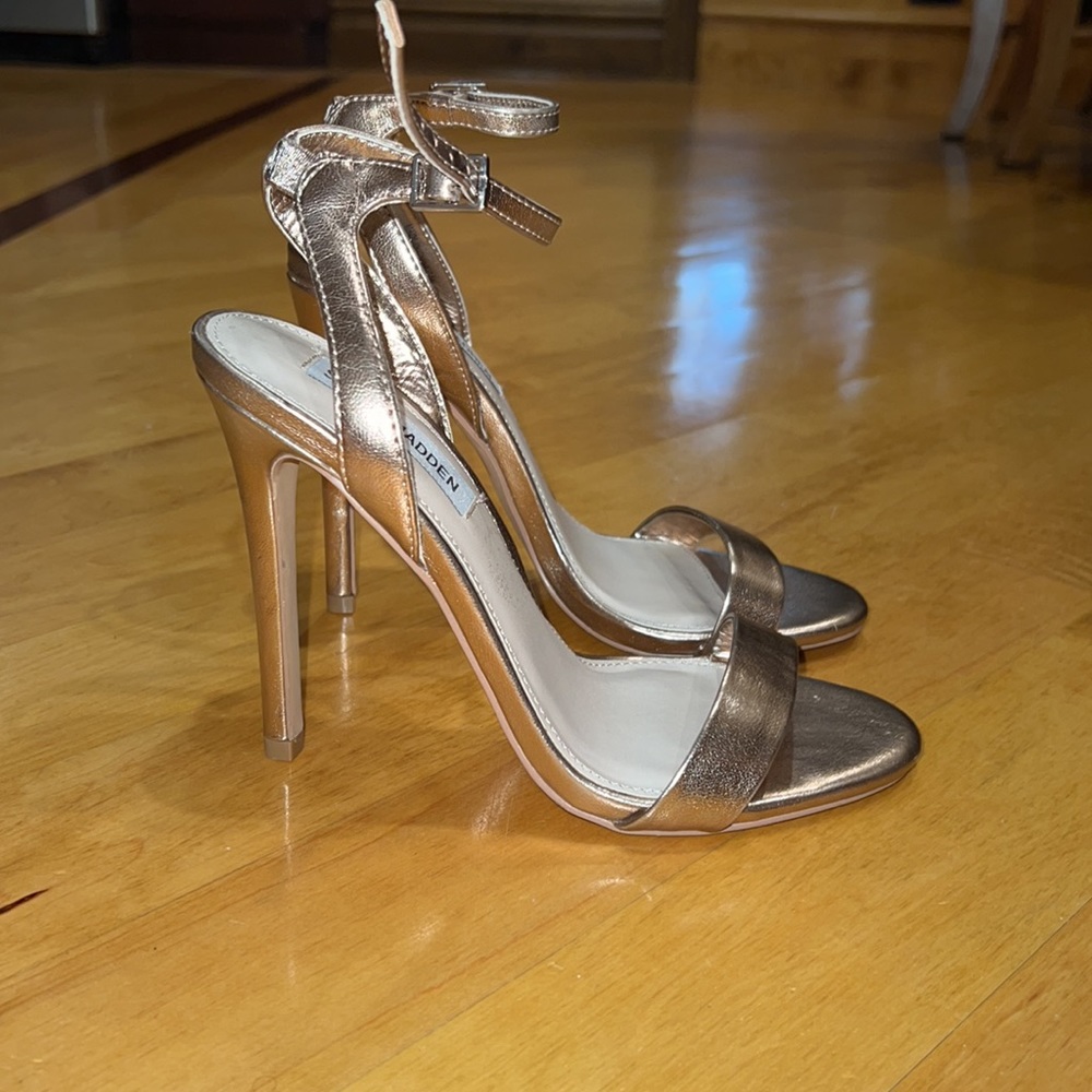 Steve Madden Scene Gold Heels
